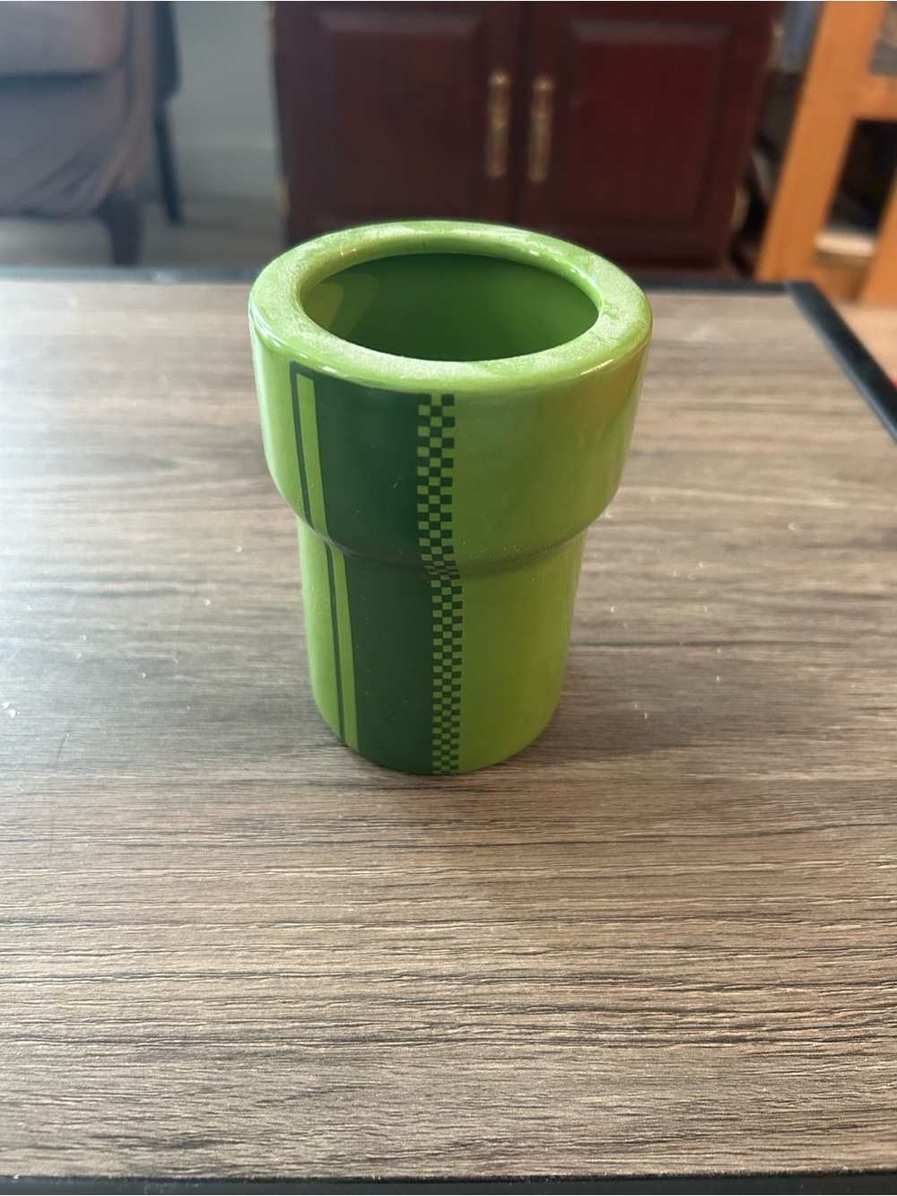 Small Mario Bros. flower vase